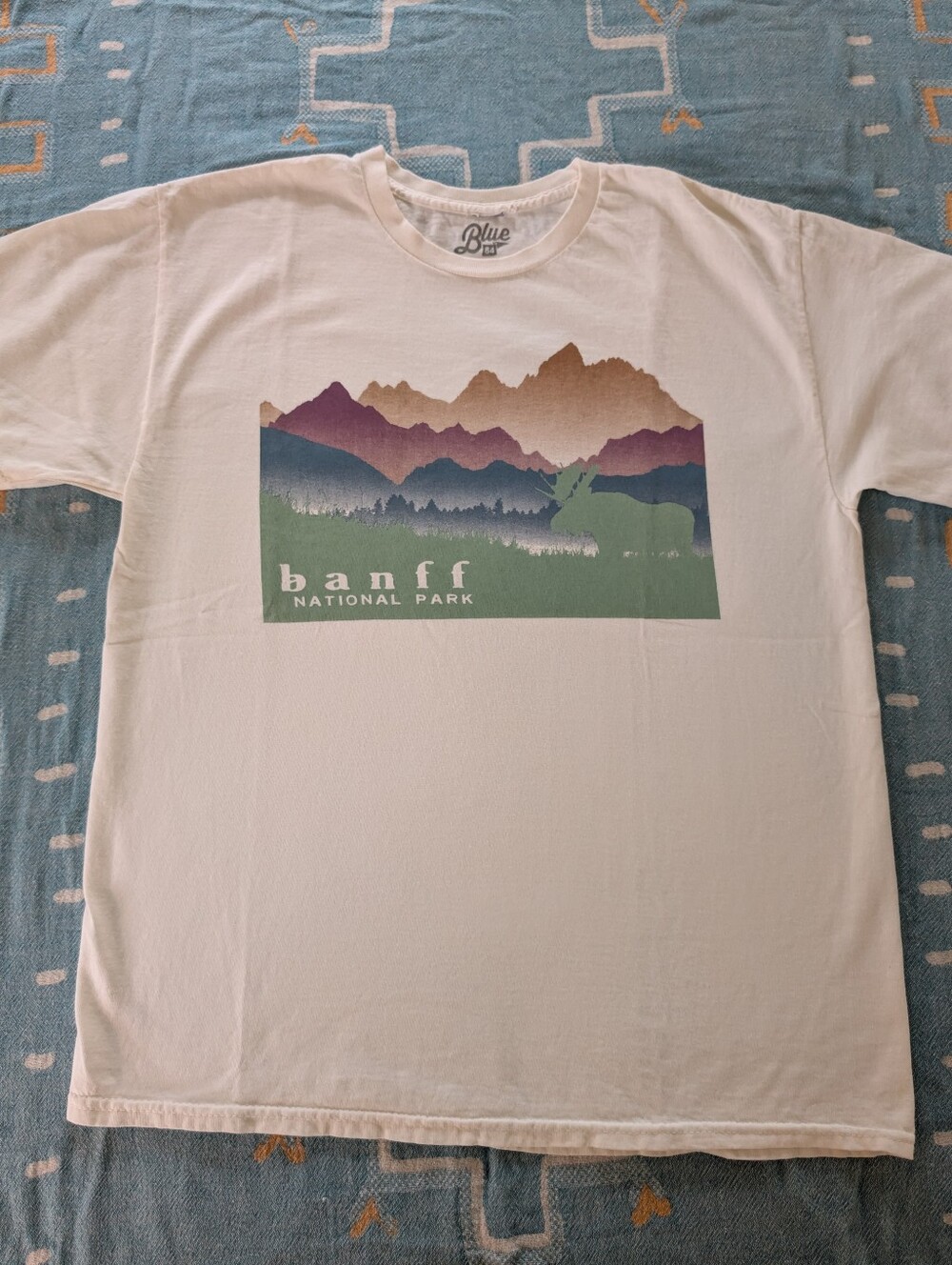 Banff National Park Moose T-Shirt Size L